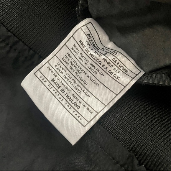 Nike Vintage Windbreaker 90s Pullover Jacket Green Black XL - Picture 3 of 9